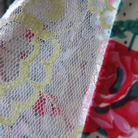 Vintage Delicates Women's Floral Lace Satin Robe With Belt One Size Fits All - Picture 4 of 12